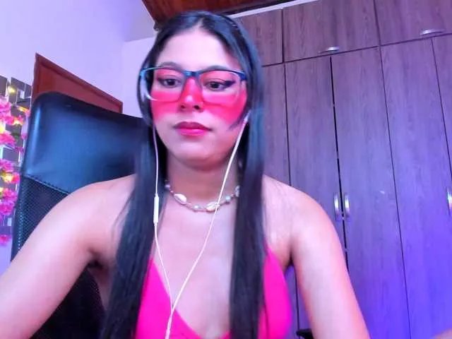 Freechat ALYSSON18 on BongaCams