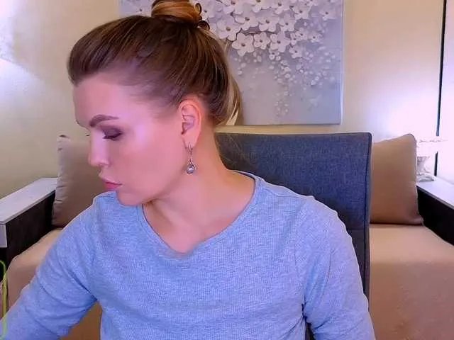 Freechat AureliaFly on BongaCams