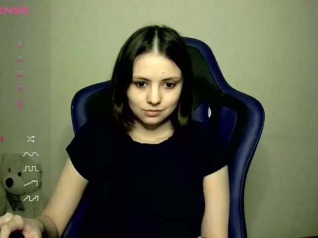 Freechat SilverSaya on BongaCams