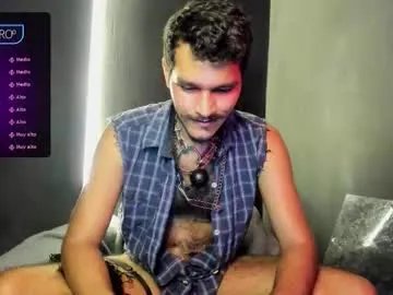 Freechat diemond_latinx98 on Chaturbate