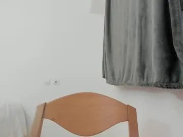 Freechat nicebrown on Chaturbate