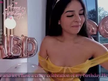Freechat roxannegomez_ on Chaturbate