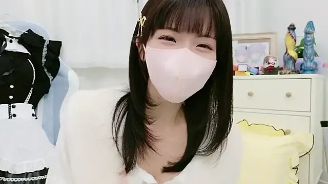 Group -minami- on StripChat