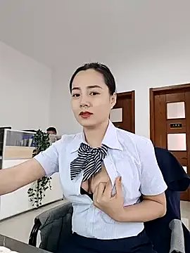Freechat bingxin- on StripChat