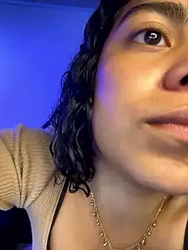 Freechat NINA_18_YEARS on StripChat