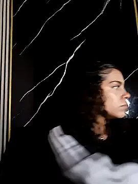 Freechat NINA_18_YEARS on StripChat