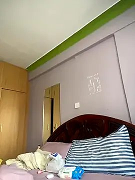 Freechat Vivi_na19 on StripChat